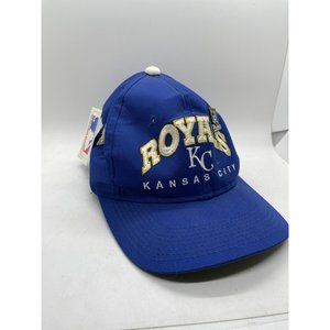 NWT Vintage MLB Kansas City Royals Drew Pearson Snapback Hat With Pins!